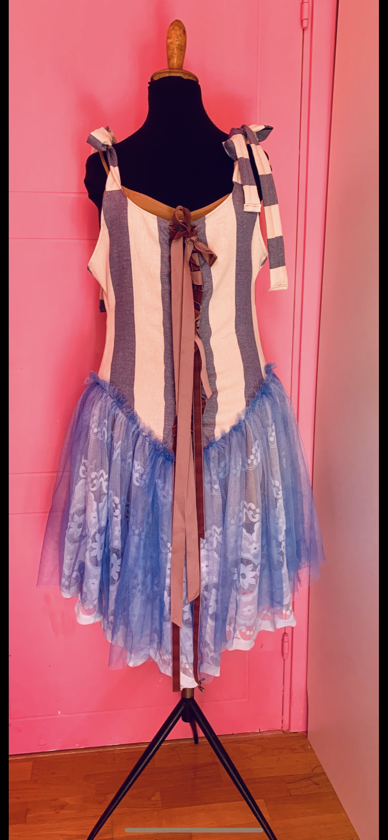 Tina dress