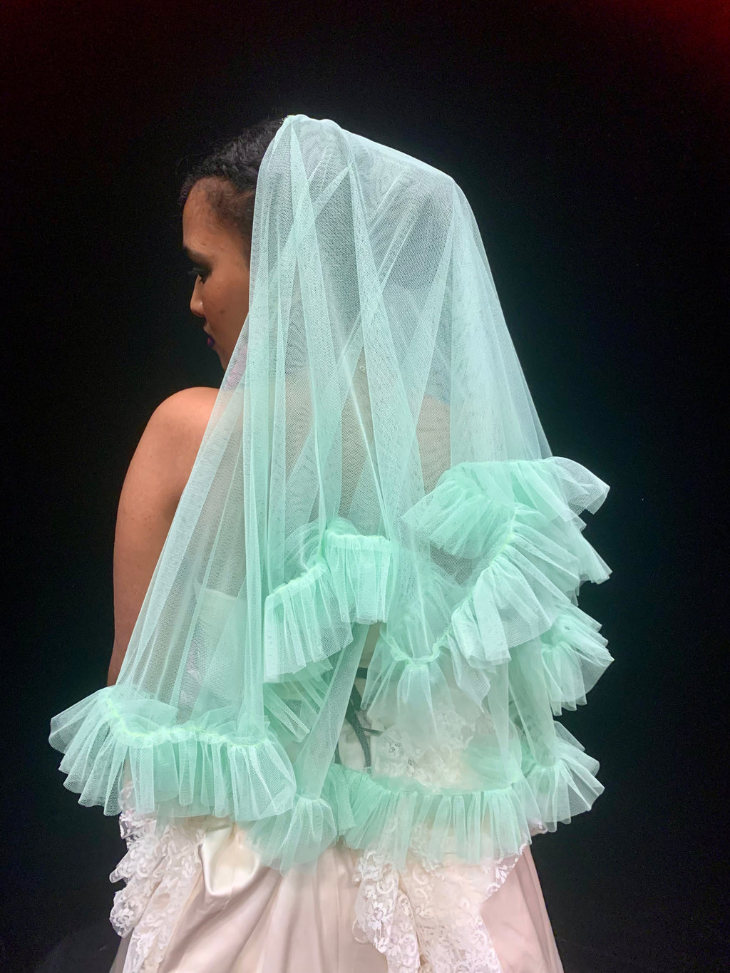 Mindy veil
