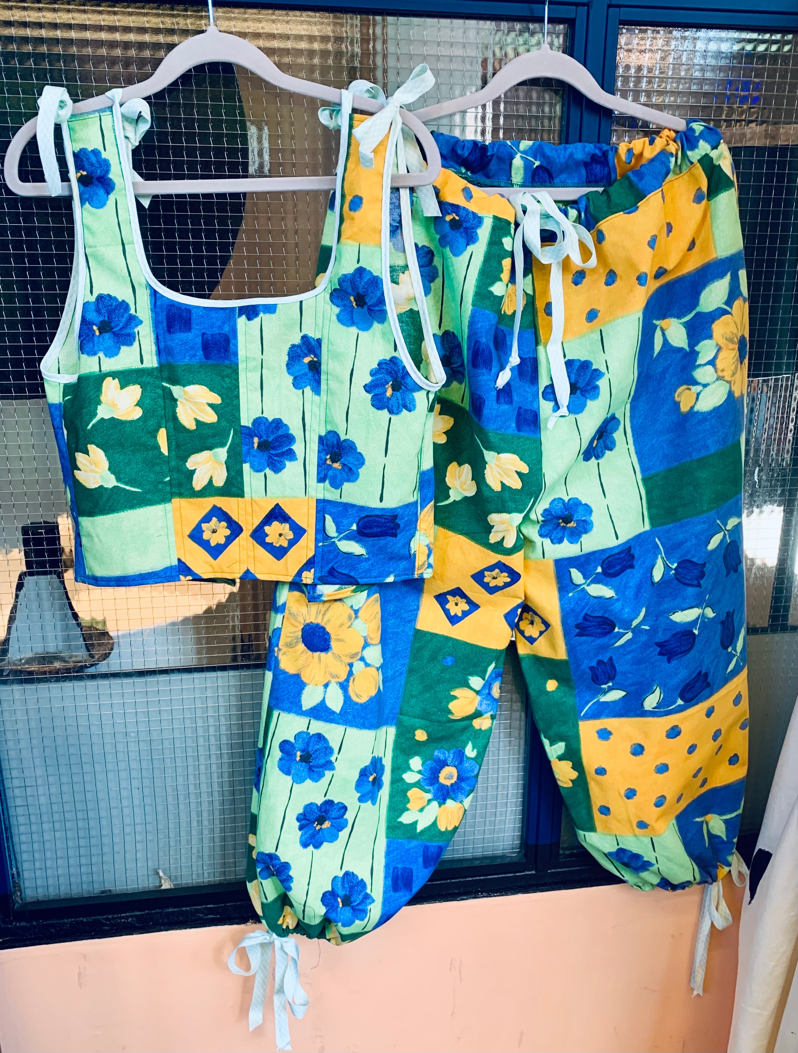 Tulip set - SOLD OUT