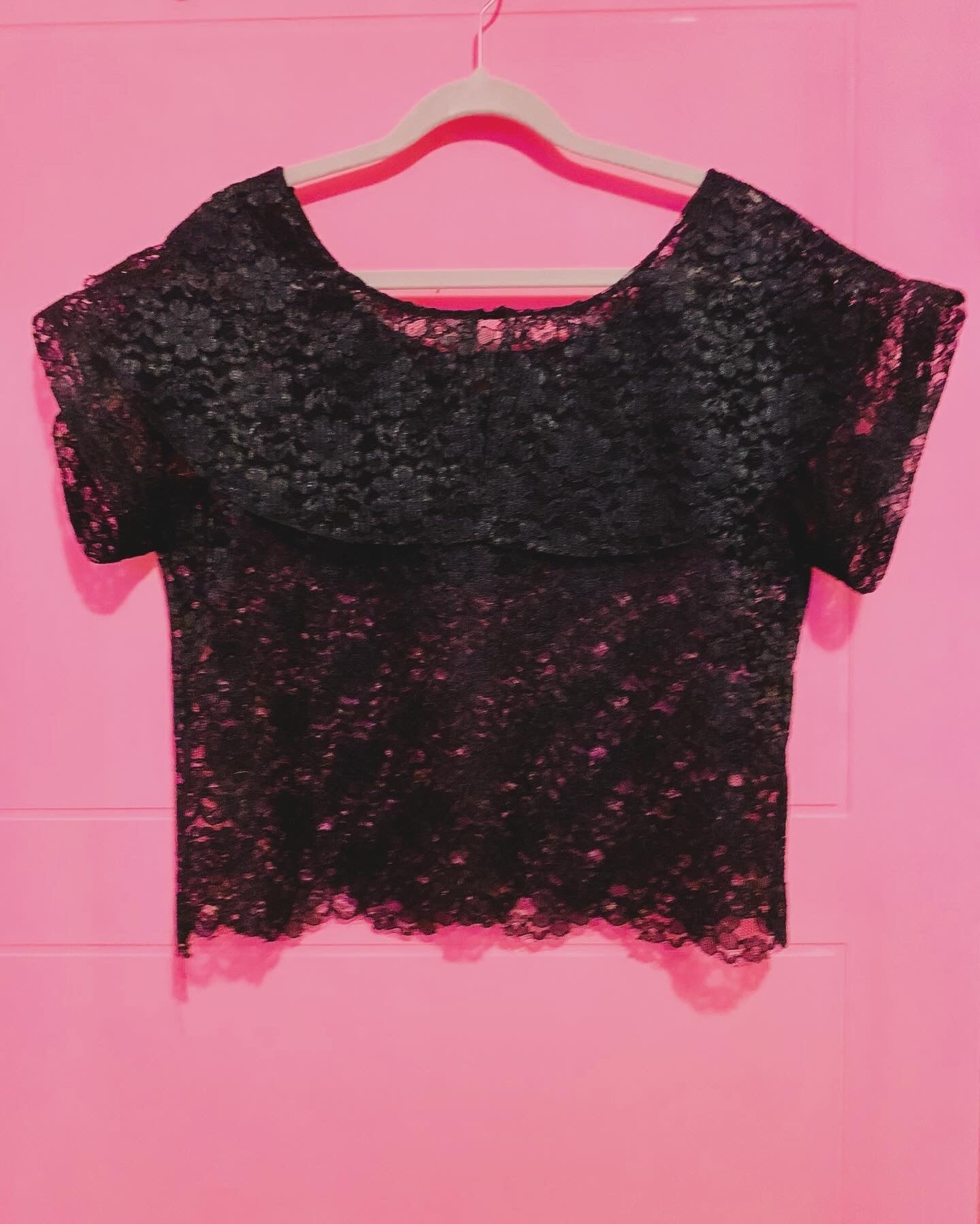 Dahlia top