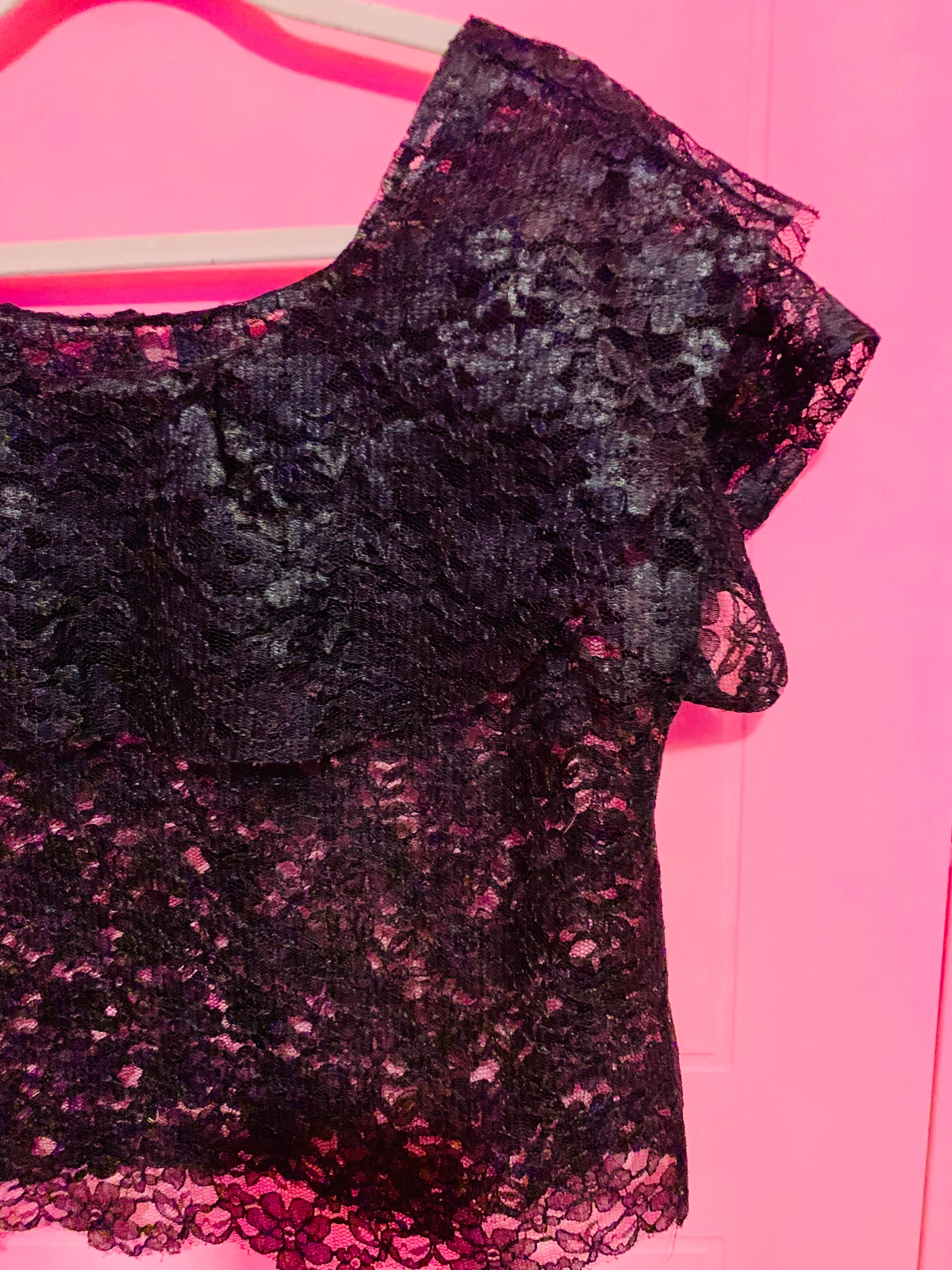 Dahlia top